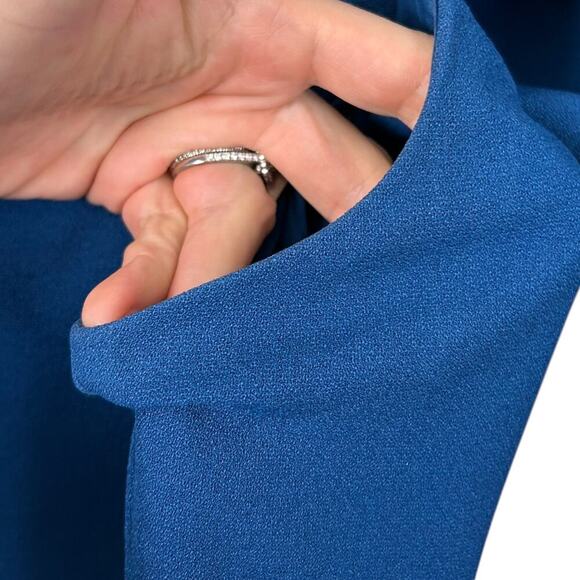 Gal Meets Glam Sylvia Jumpsuit Blue One Shoulder Bow size 6 Small Sleeveless - Picture 10 of 12